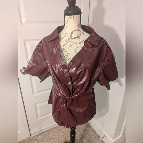 SHEIN Maroon Leather Short Sleeve Top Size 1XL - Picture 1 of 8